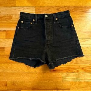 Levi’s ribcage shorts